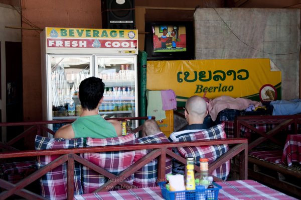 laos-vangvieng-2-aniko-villalba