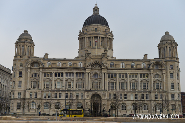Liverpool es una ciudad más linda e importante de lo que esperaba: tiene más de 800 años, varias zonas son Patrimonio de la Humanidad, fue nombrada la capital del pop y al ser una ciudad portuaria recibe inmigrantes de todas partes del mundo.